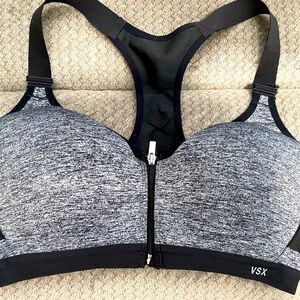 Victoria Secret Sports bra